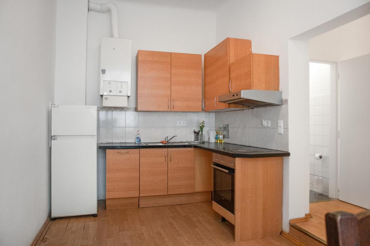 Elegant 2Br Apartment - Near Bahnhof Wien Meidling المظهر الخارجي الصورة